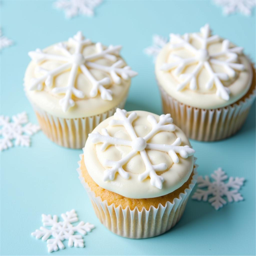 Snowflake Decorated Cupcakes