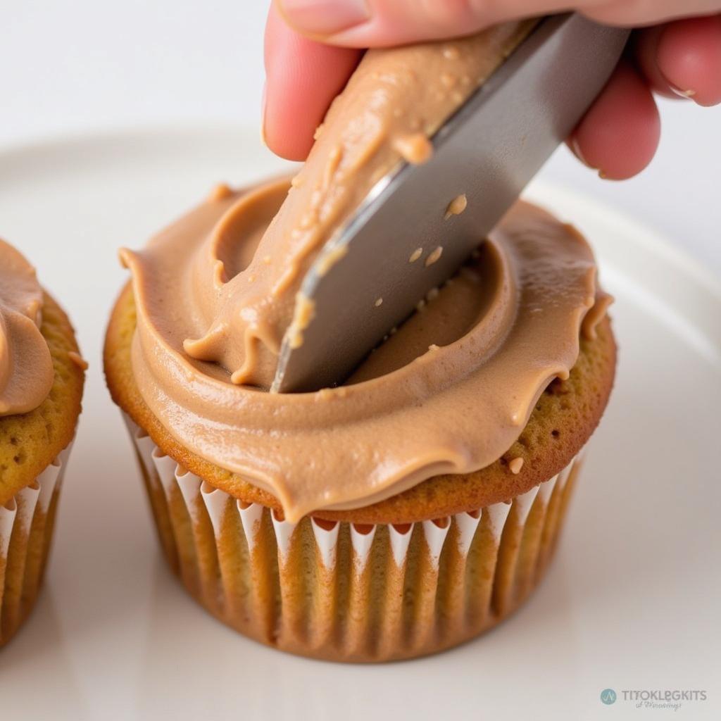 Tips for Using Buckeye Brown Frosting