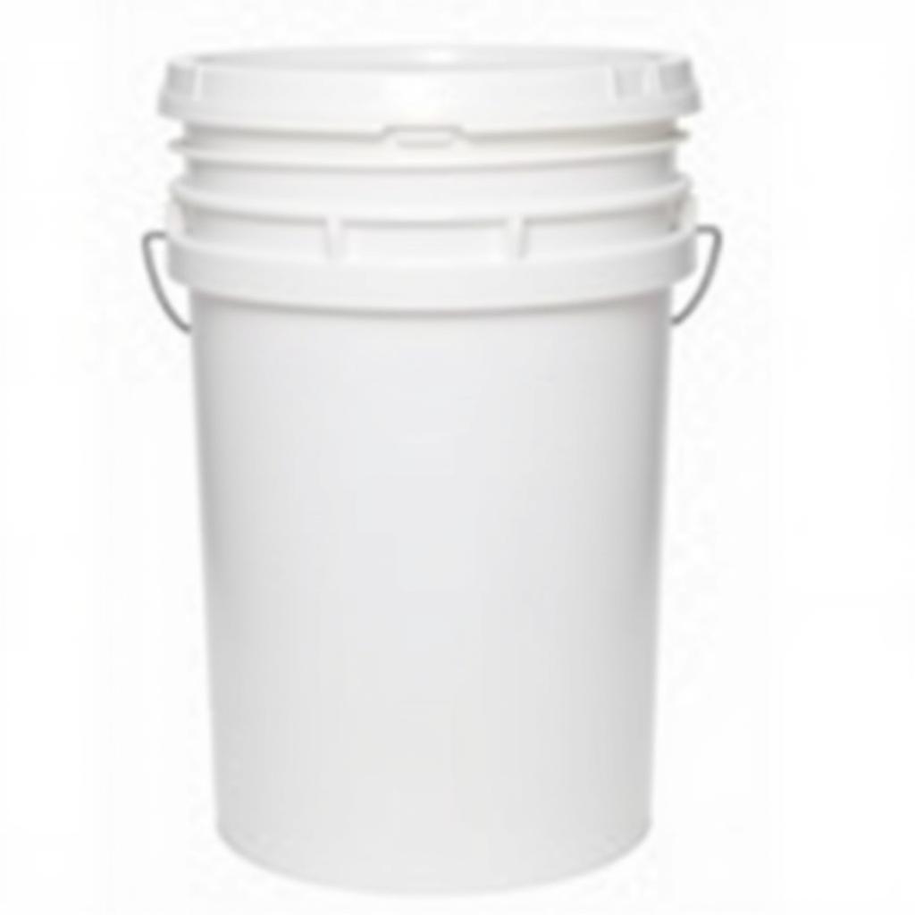 A sturdy 2-gallon food grade bucket with a tightly sealed gamma lid, perfect for food storage.