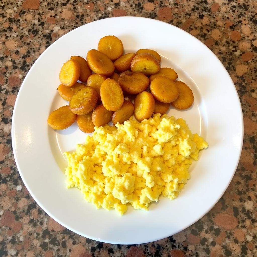 Quick and Easy Panamanian Breakfast: Scrambled Eggs with Plantains